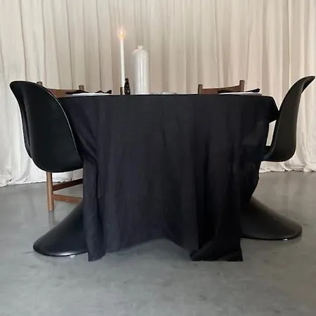Apartamento Stijlvol Overnachten In Atelier Tussen Maastricht En Luik Moelingen